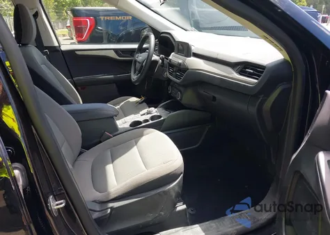 2021 Ford Escape S from USA, damaged, VIN 1FMCU0F65MUA22969